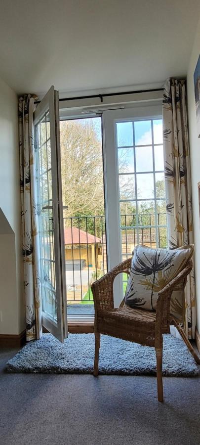 Bed and Breakfast Ha'Penny Acre Sherfield English Exteriér fotografie