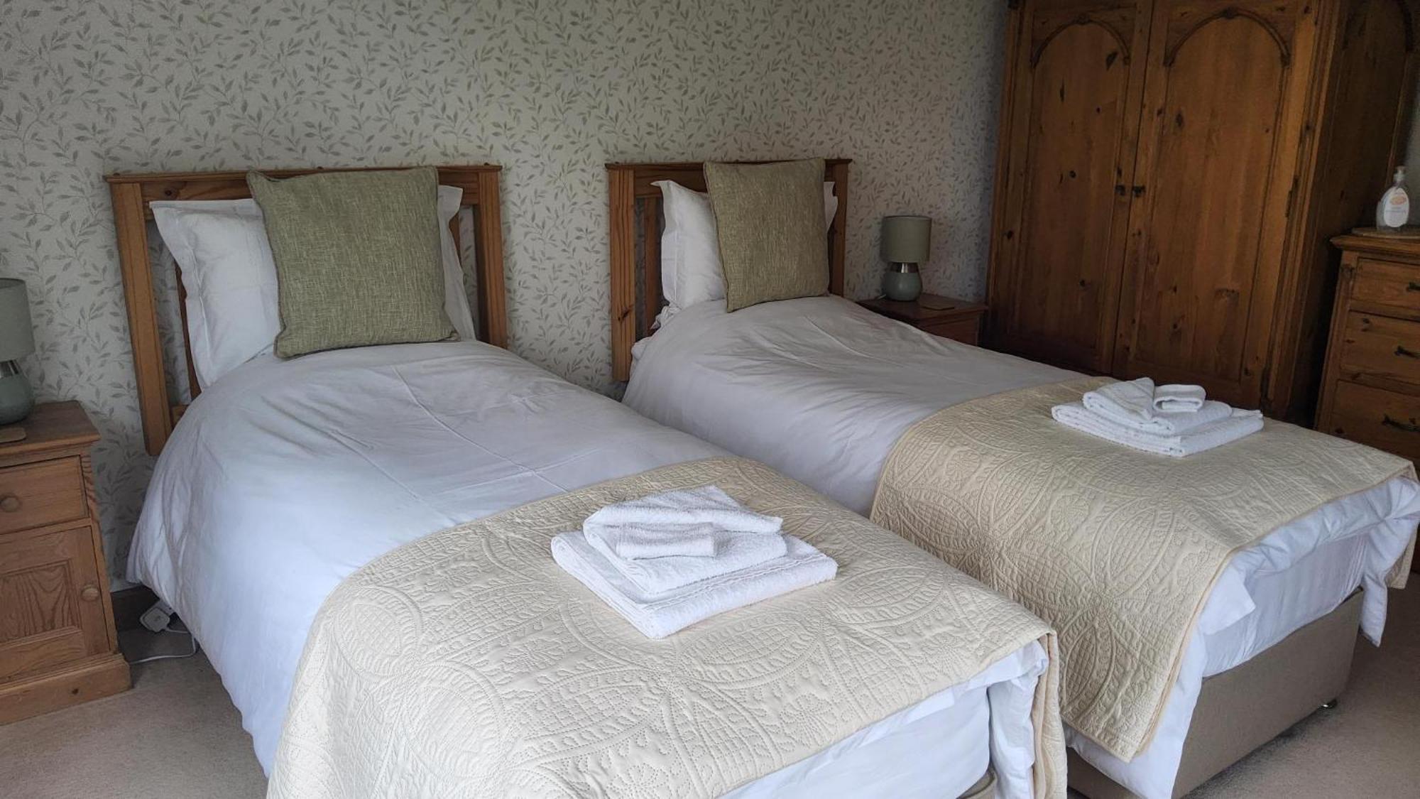 Bed and Breakfast Ha'Penny Acre Sherfield English Exteriér fotografie
